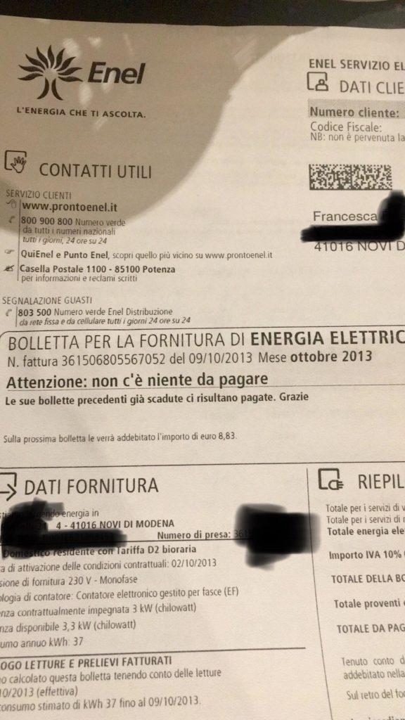Le arriva una bolletta della luce di cinque anni fa - SulPanaro | News